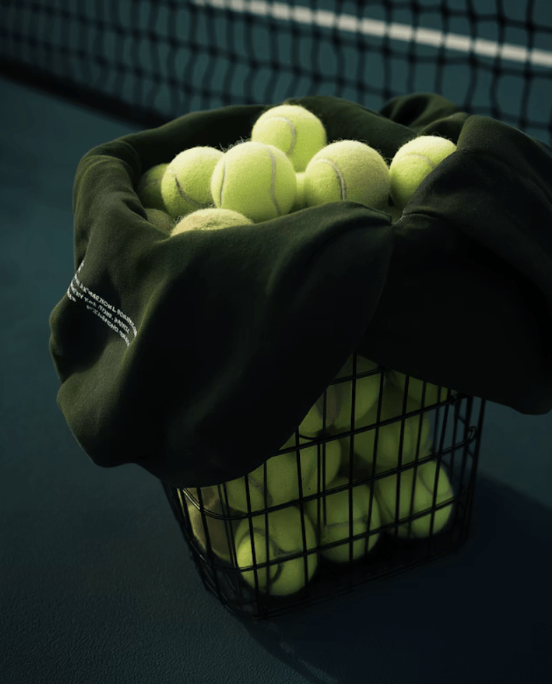 Tennis balls